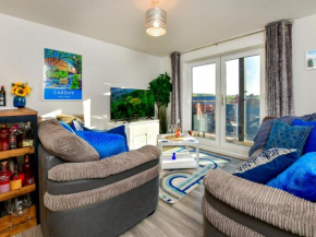 Pass the Keys Modern Cosy Apt near River, Parks, City and Stadium